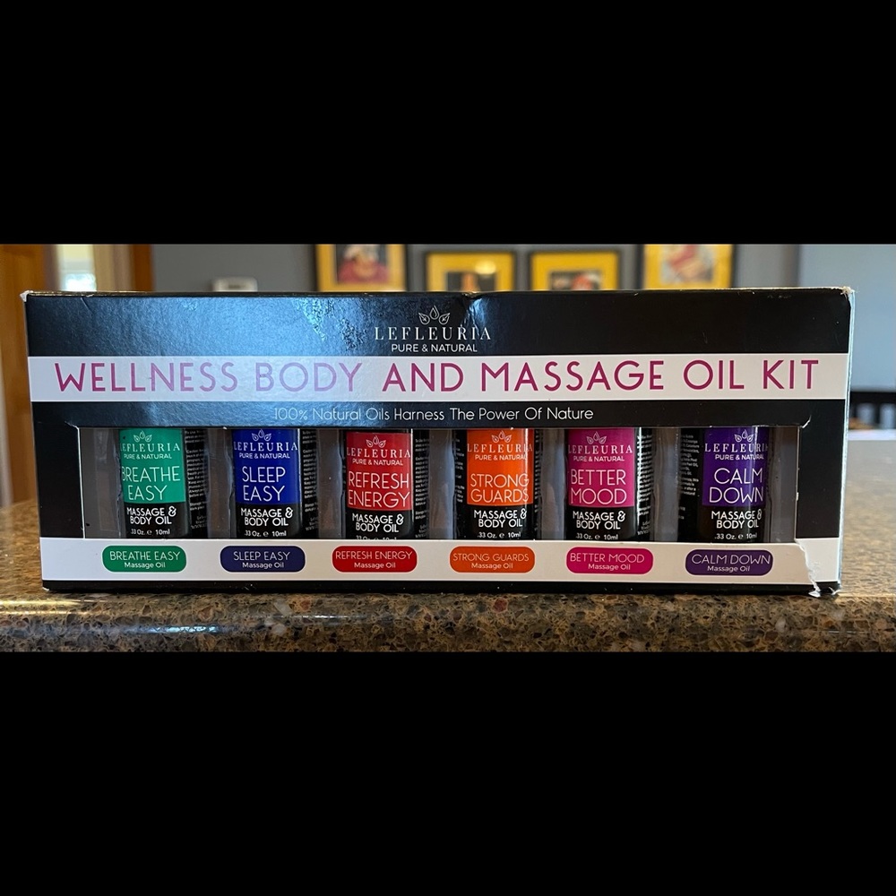 NIB WELLNESS BODY AND MASSAGE KIT
